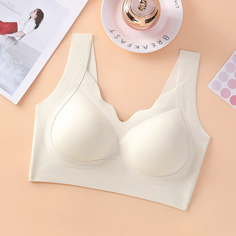 4pcs Seamless Wire-free Push-up Bra (BUY 1 GET 3 FREE)